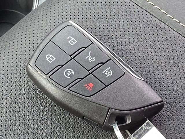 New 2026 Chevrolet Suburban Premier image 30