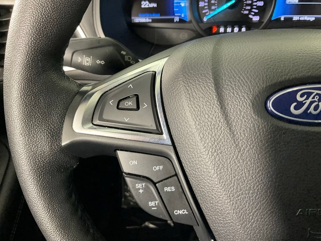 Used 2022 Ford Edge Titanium AWD/4WD image 24