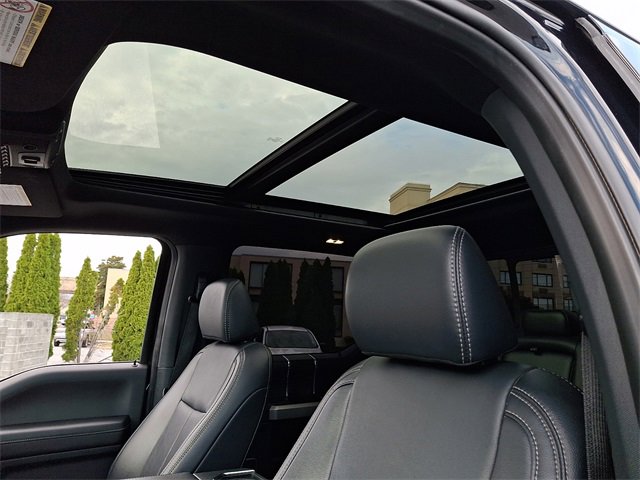 Used 2022 Ford F250 Lariat w/ Tremor Off-Road Package image 13