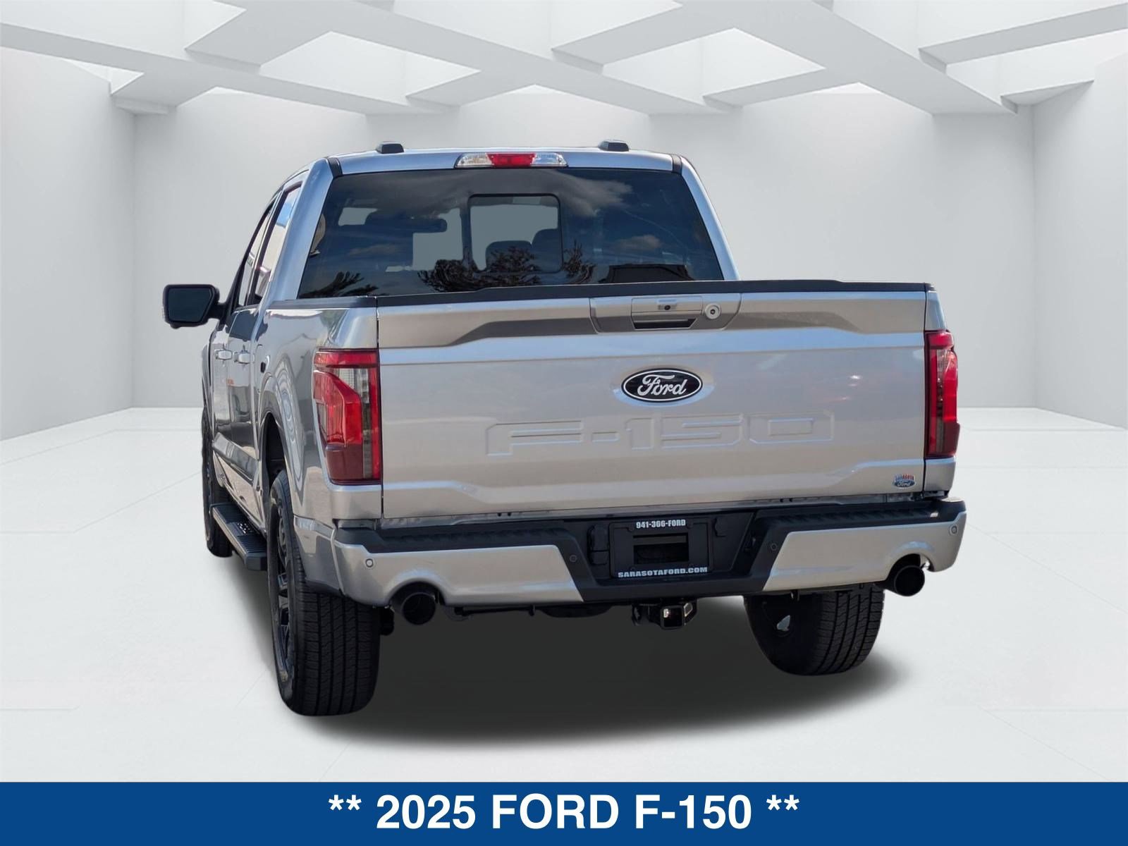 New 2025 Ford F150 XLT w/ Equipment Group 302A MID image 7