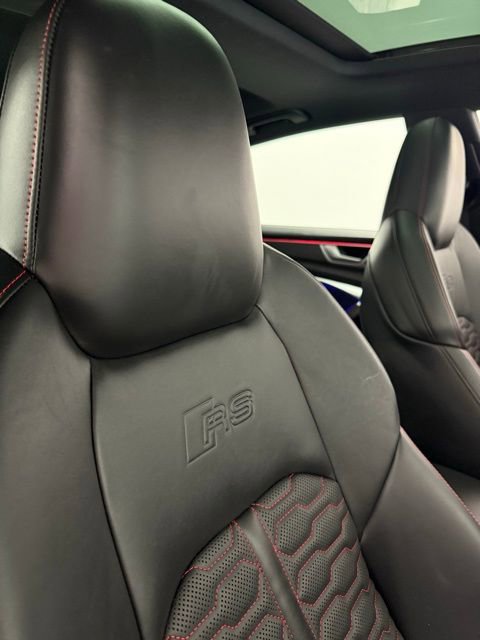 Used 2021 Audi RS 7 Sportback w/ Carbon Optic Package image 31