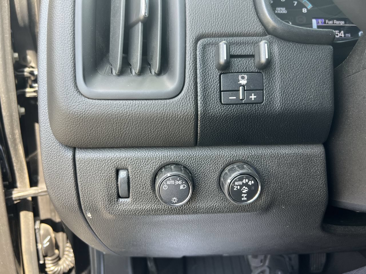 Used 2018 Chevrolet Colorado ZR2 AWD/4WD image 29