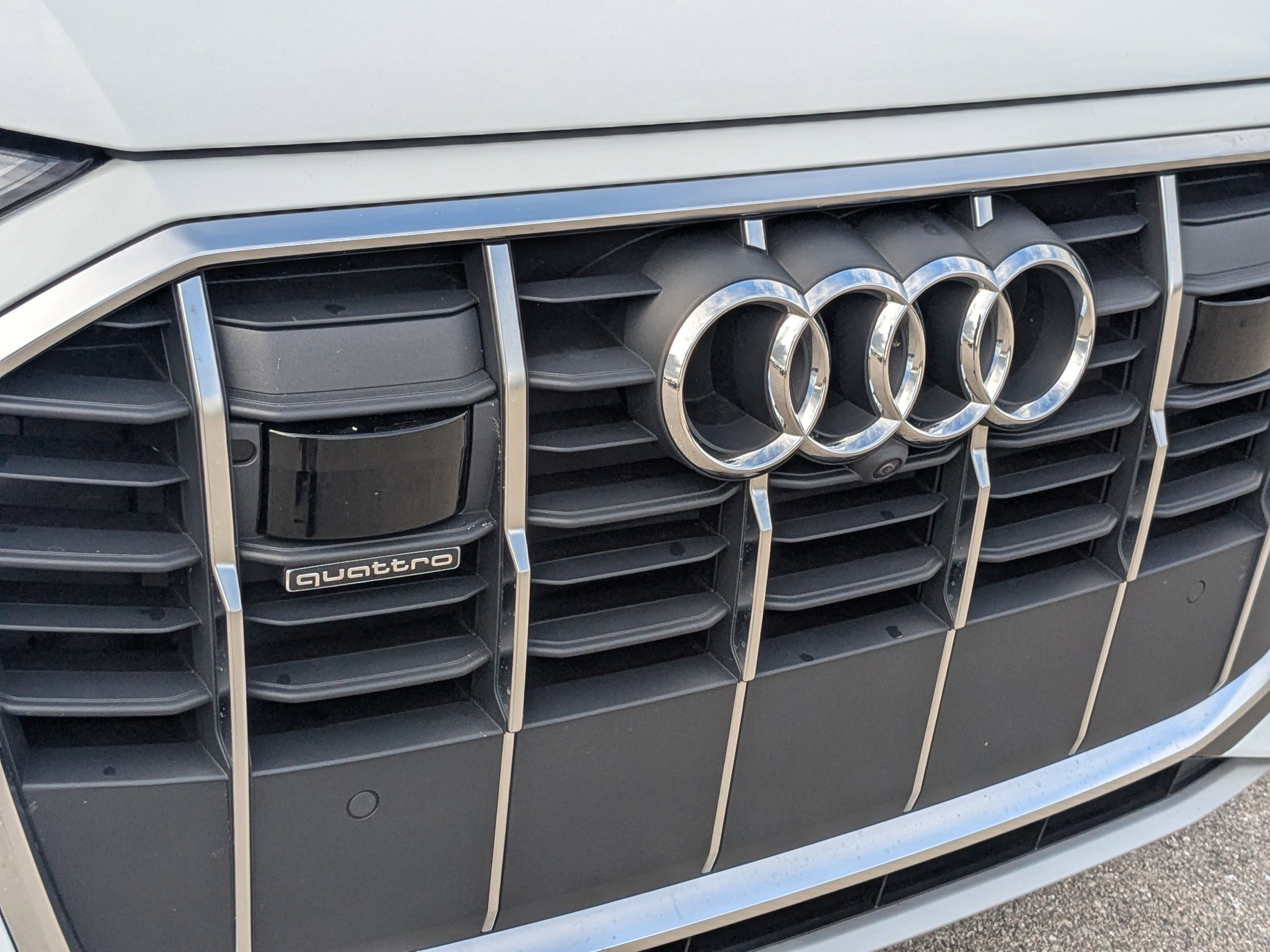 Used 2020 Audi Q7 3.0T Prestige image 10