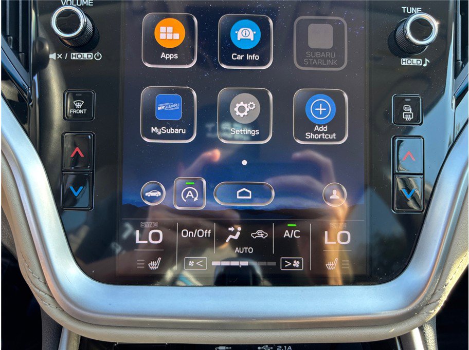 Used 2020 Subaru Outback Premium image 27