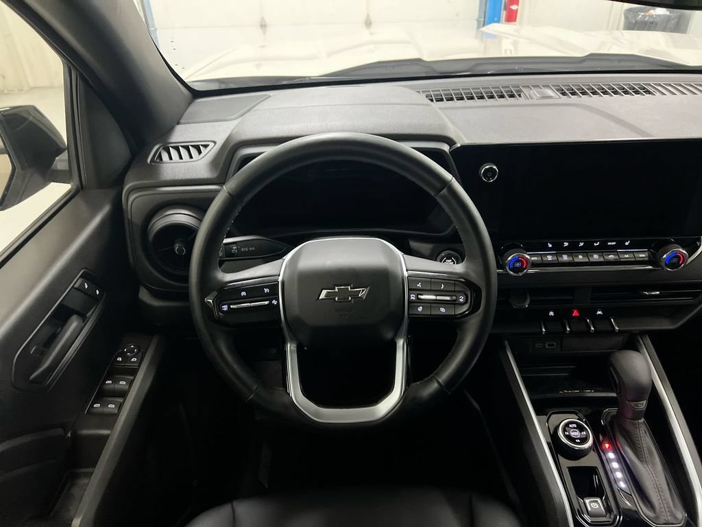 Used 2026 Chevrolet Colorado Trail Boss AWD/4WD image 11