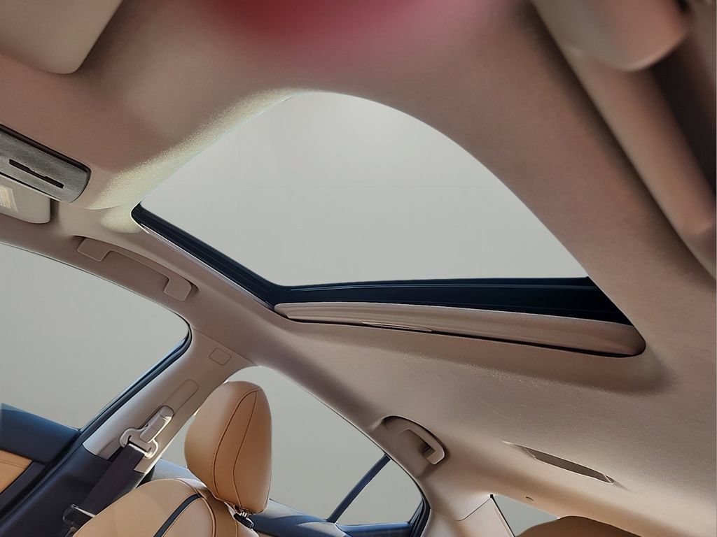 New 2025 Nissan Sentra SV w/ SV Premium Package FWD image 7