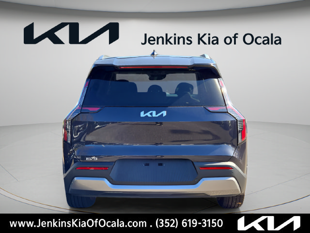 New 2026 Kia EV9 Wind AWD/4WD image 5