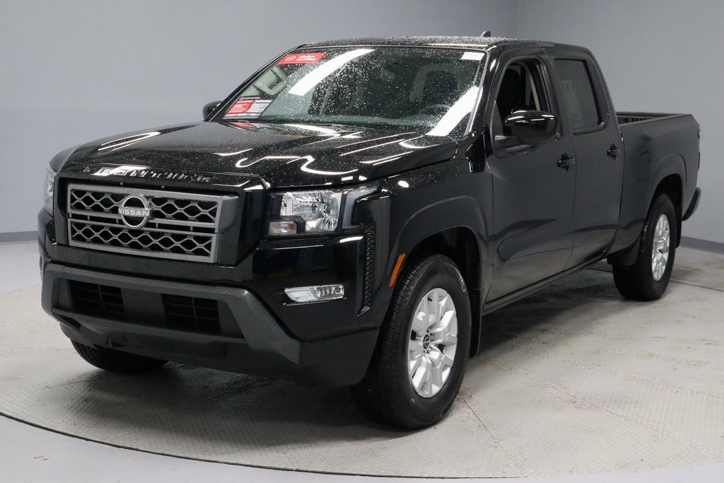 Certified 2024 Nissan Frontier SV w/ Technology Package image 8