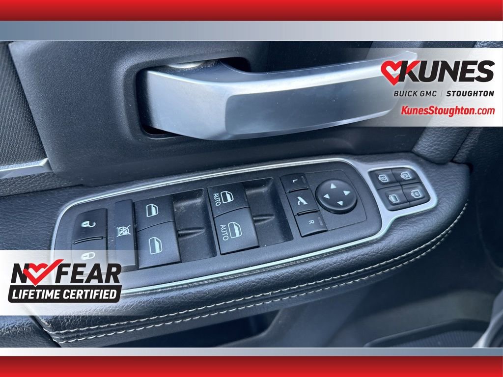 Used 2024 RAM 3500 Big Horn AWD/4WD image 25
