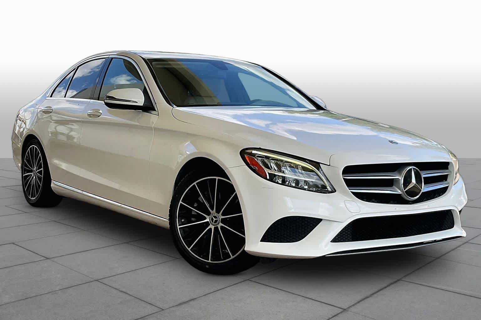 Used 2021 Mercedes-Benz C 300 Sedan image 3