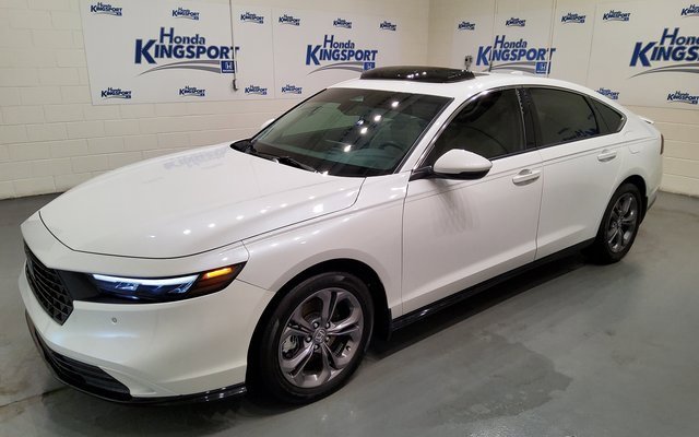 Used 2023 Honda Accord EX-L image 50