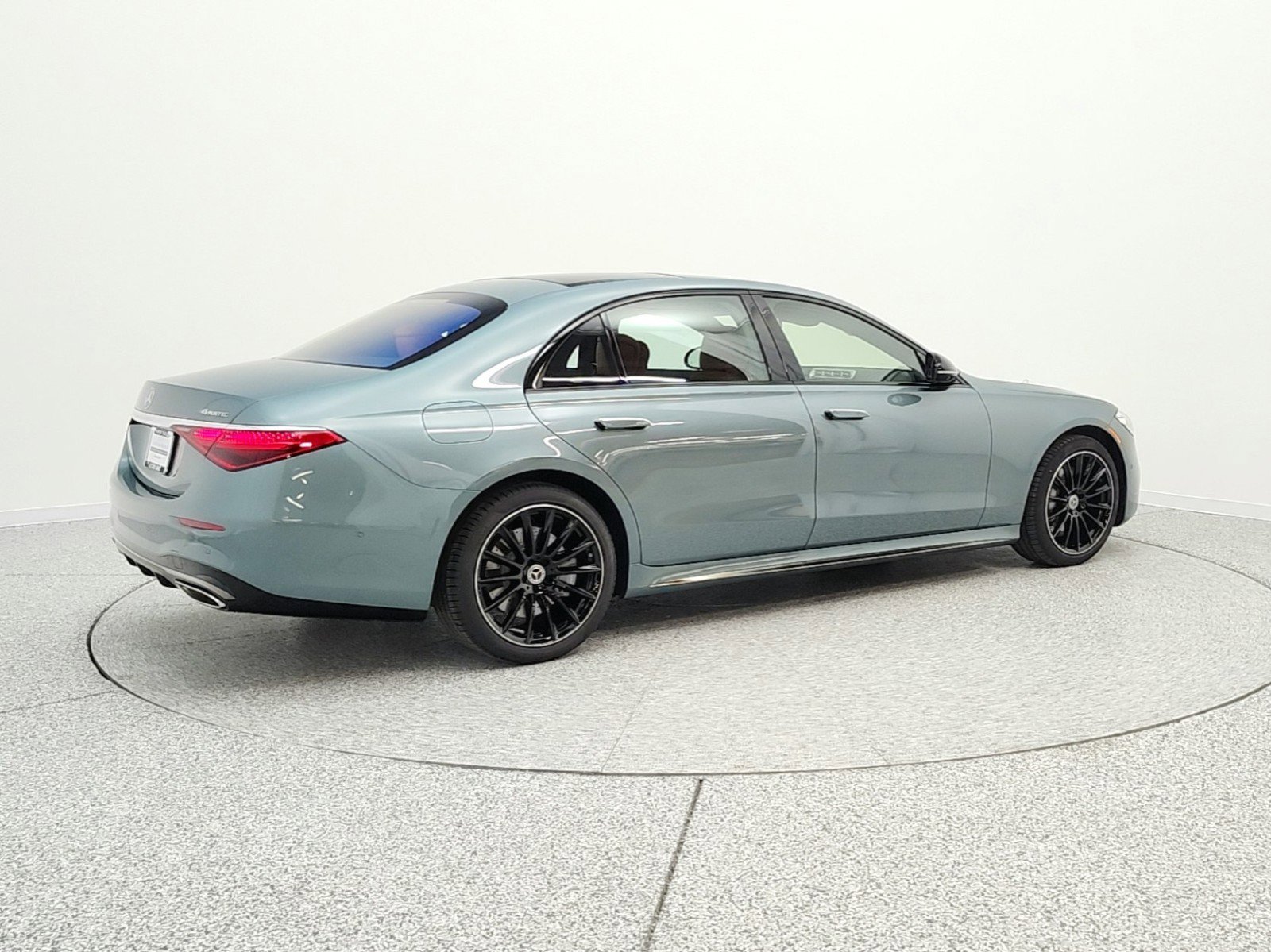 New 2026 Mercedes-Benz S 500 4MATIC image 5