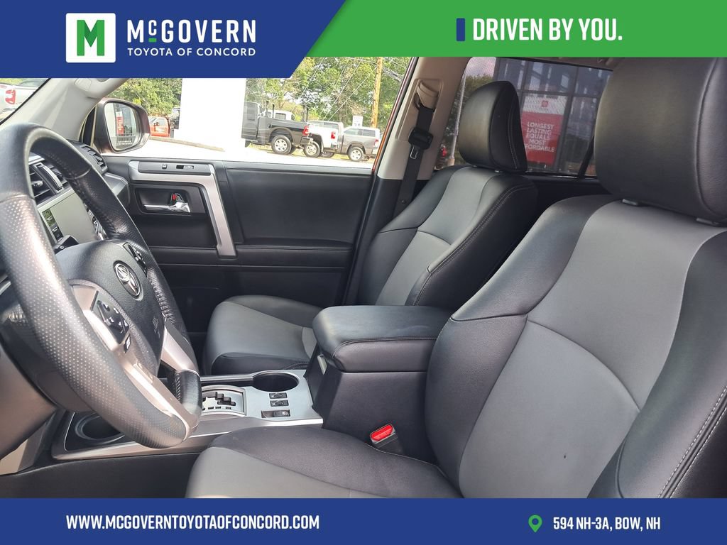 Used 2020 Toyota 4Runner SR5 Premium w/ Moonroof Package AWD/4WD image 11