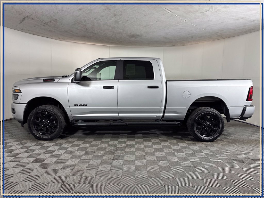 Used 2026 RAM 2500 Big Horn AWD/4WD image 15