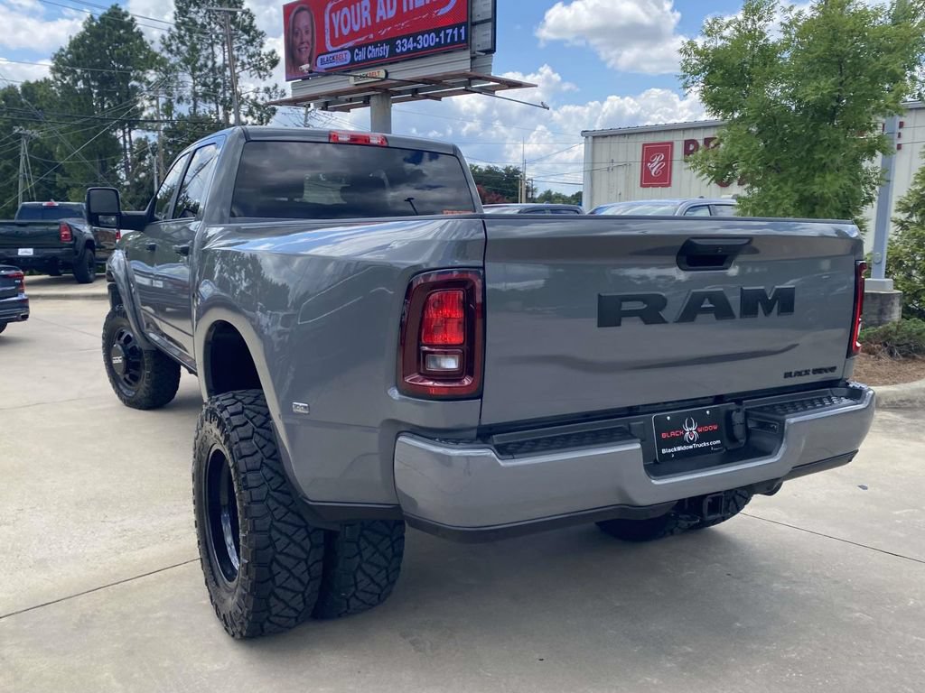 New 2026 RAM 3500 Big Horn AWD/4WD image 35