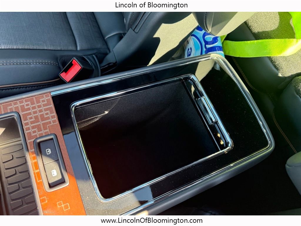 New 2025 Lincoln Aviator Black Label image 14