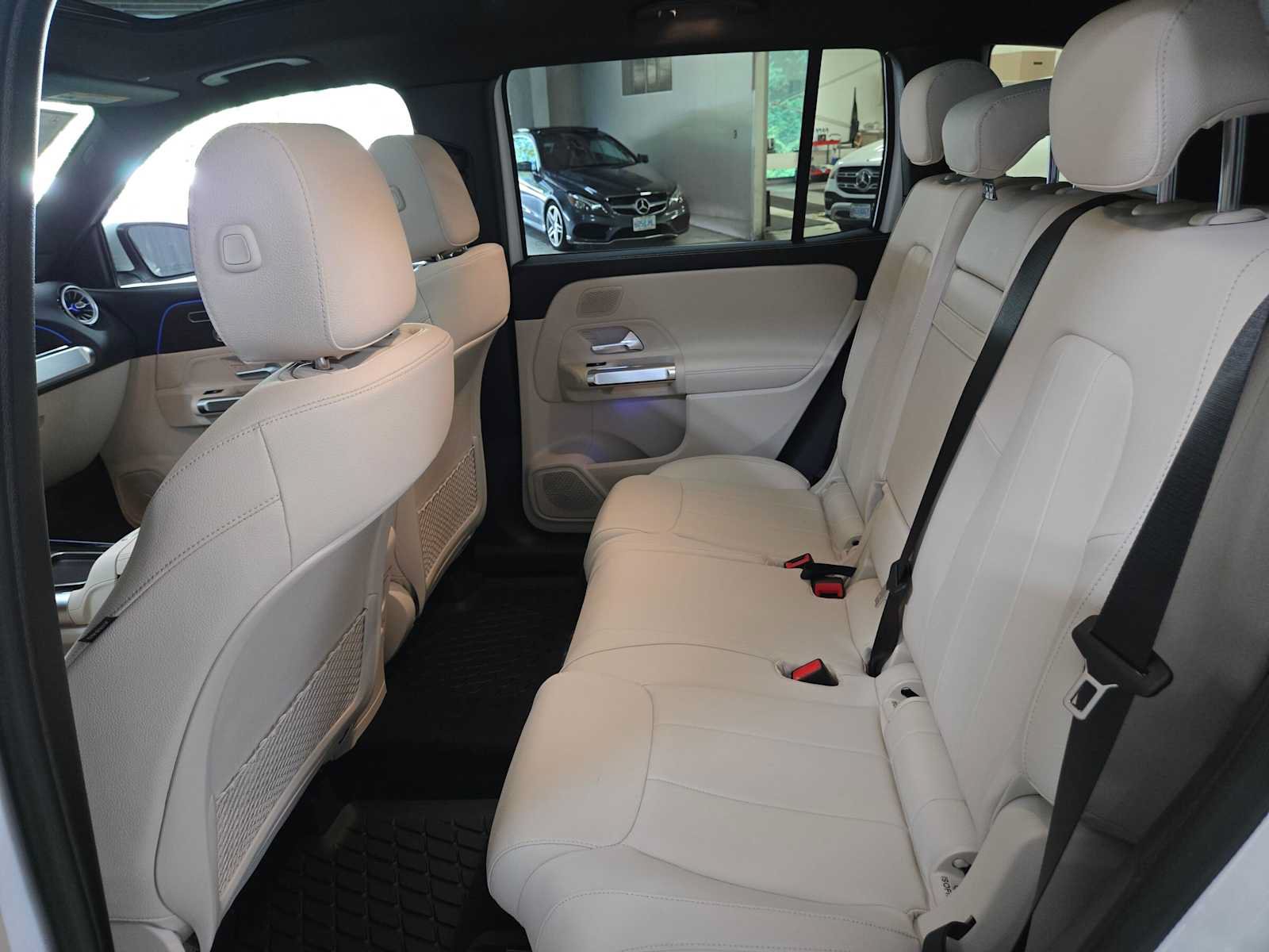 New 2026 Mercedes-Benz GLB 250 4MATIC image 16
