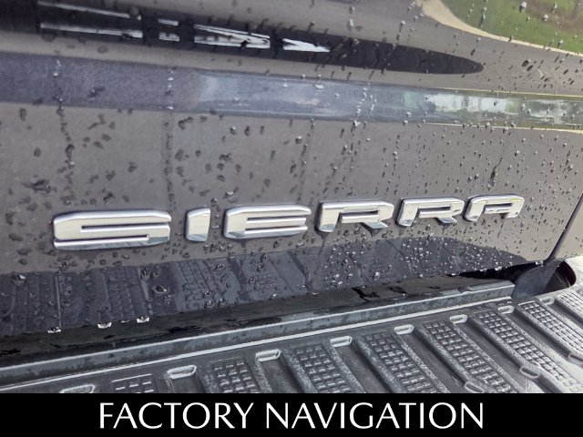 Used 2024 GMC Sierra 1500 Denali w/ Denali Reserve Package AWD/4WD image 12