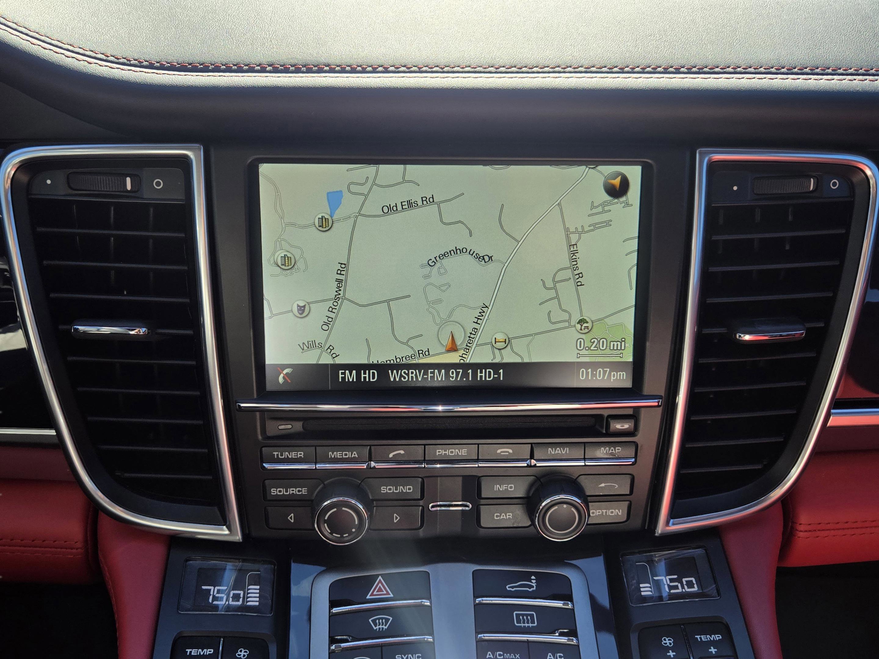 Used 2015 Porsche Panamera Turbo S image 18