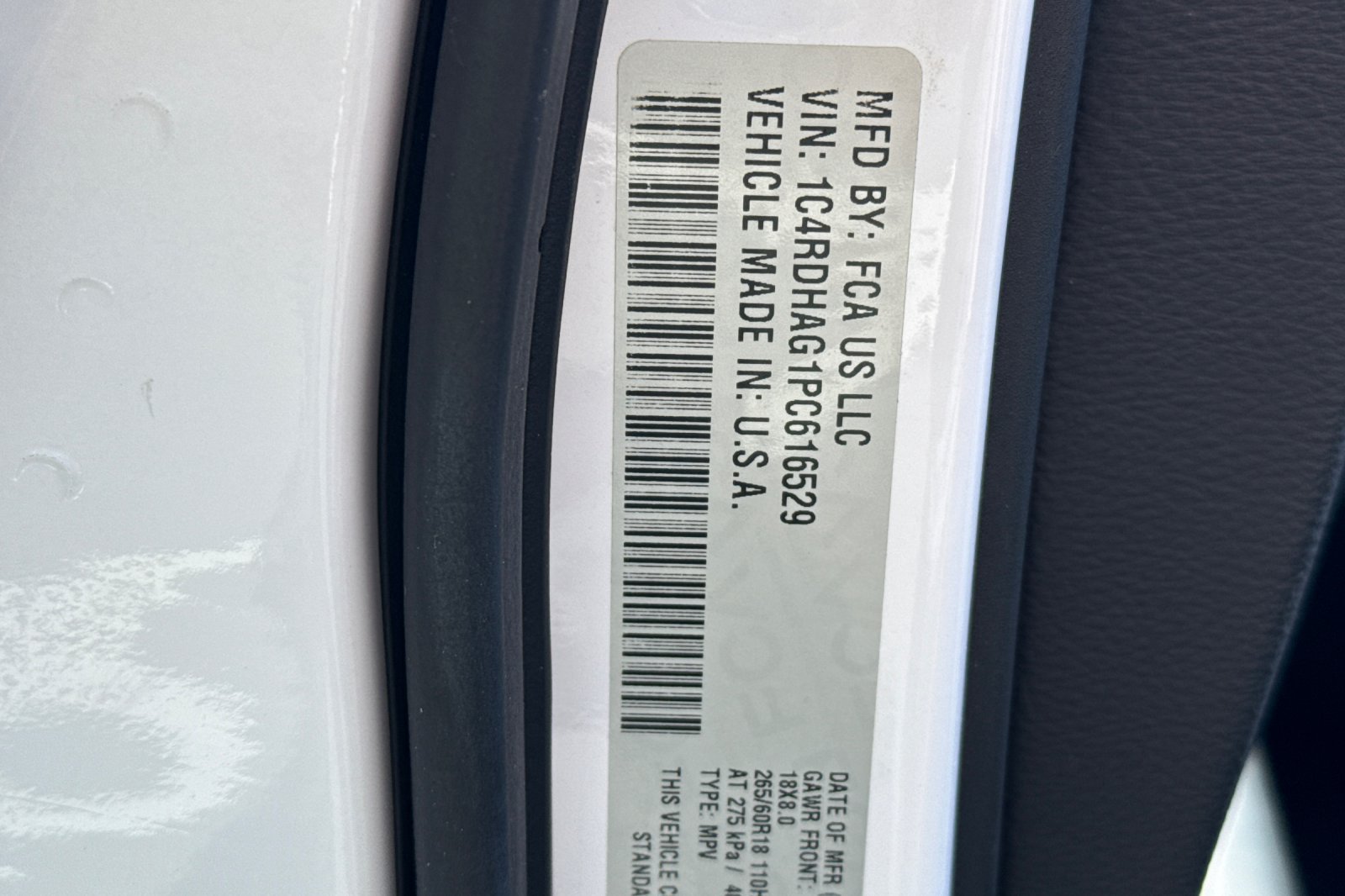 Used 2023 Dodge Durango SXT RWD image 38