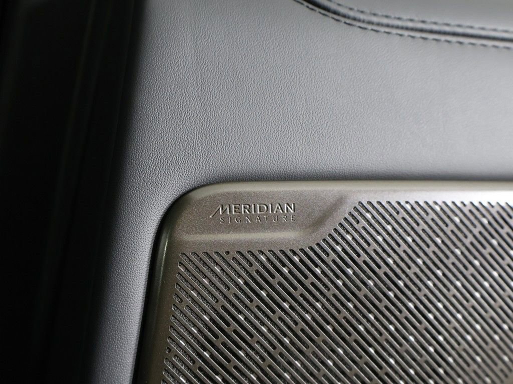 Used 2025 Land Rover Range Rover Autobiography AWD/4WD image 67