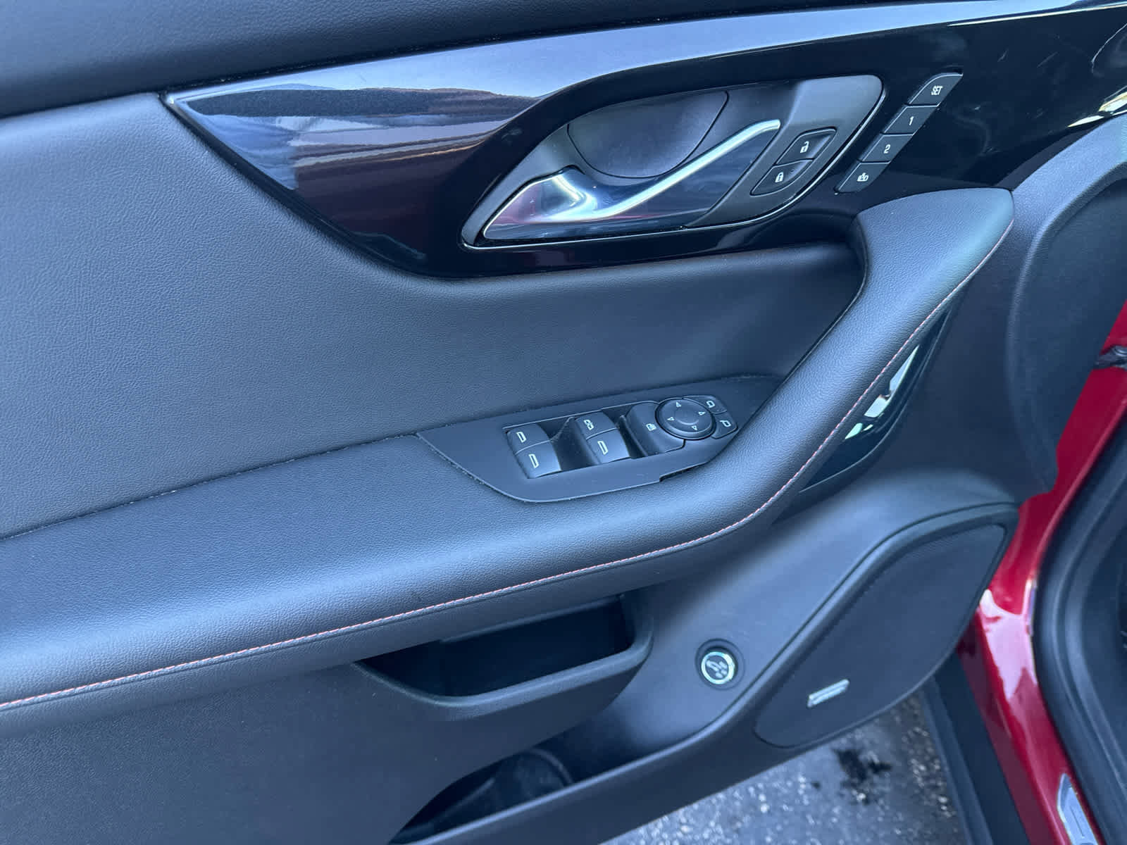 Certified 2023 Chevrolet Blazer RS w/ Driver Confidence II Package image 17