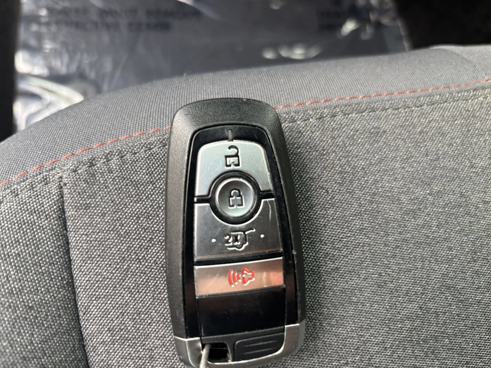 Used 2026 Ford Explorer Active AWD/4WD image 18
