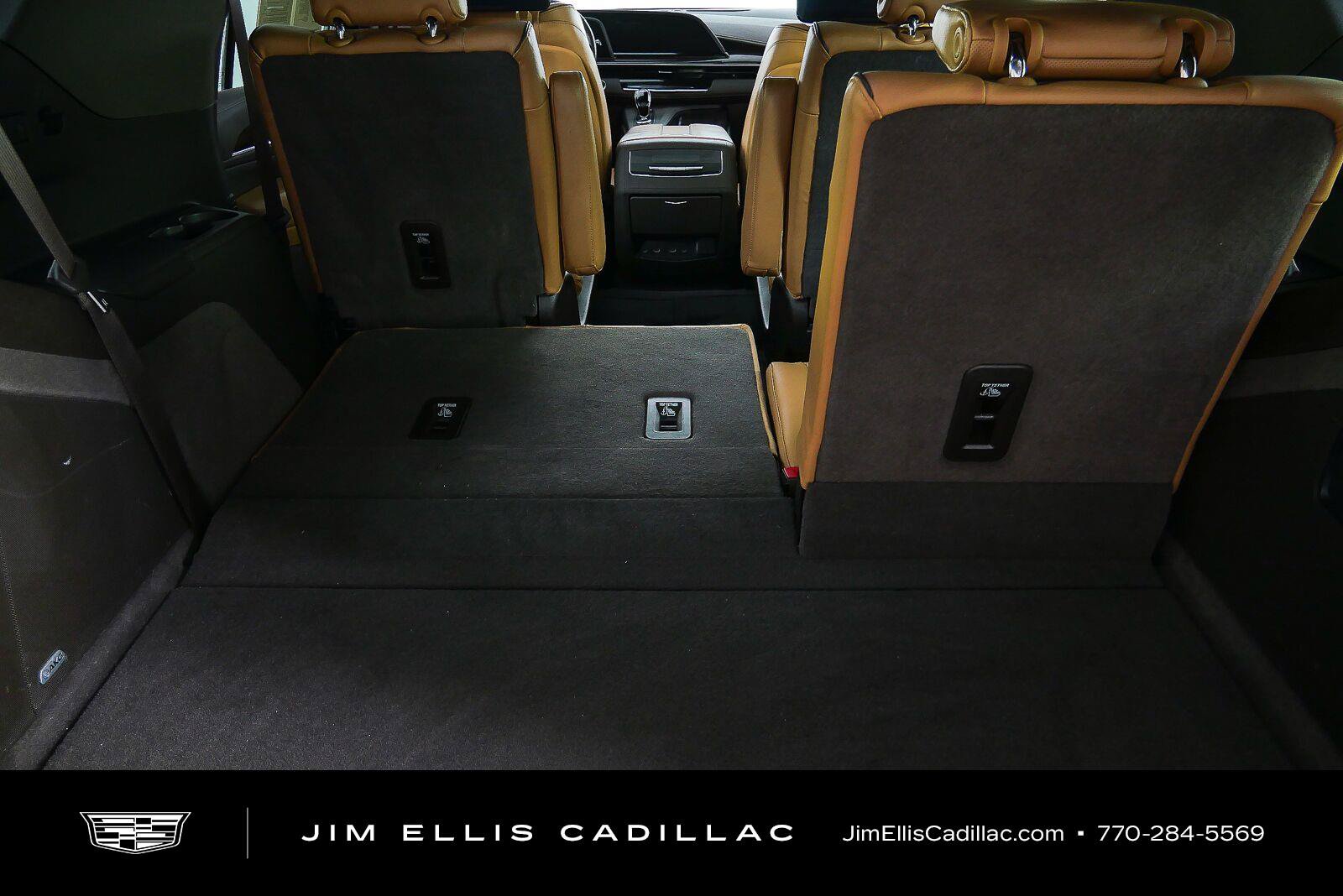 Used 2021 Cadillac Escalade Sport w/ Driver Assist Tech Package AWD/4WD image 31
