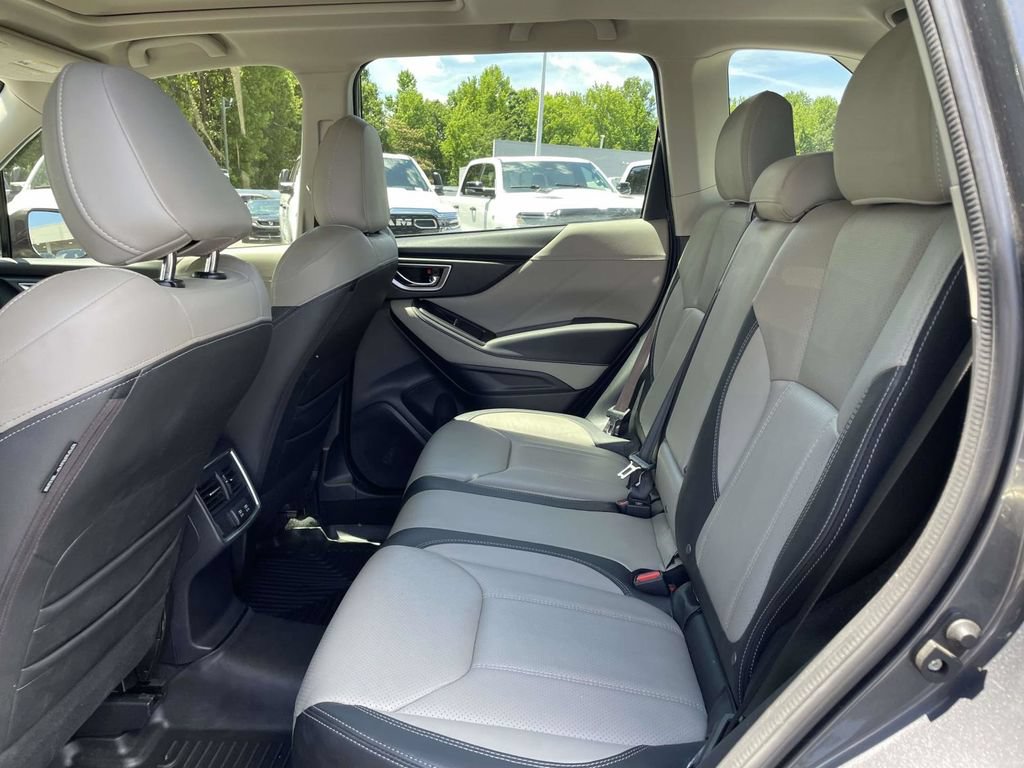 Used 2022 Subaru Forester Limited AWD/4WD image 19