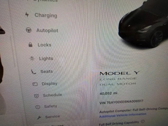 Used 2022 Tesla Model Y Long Range AWD/4WD image 2