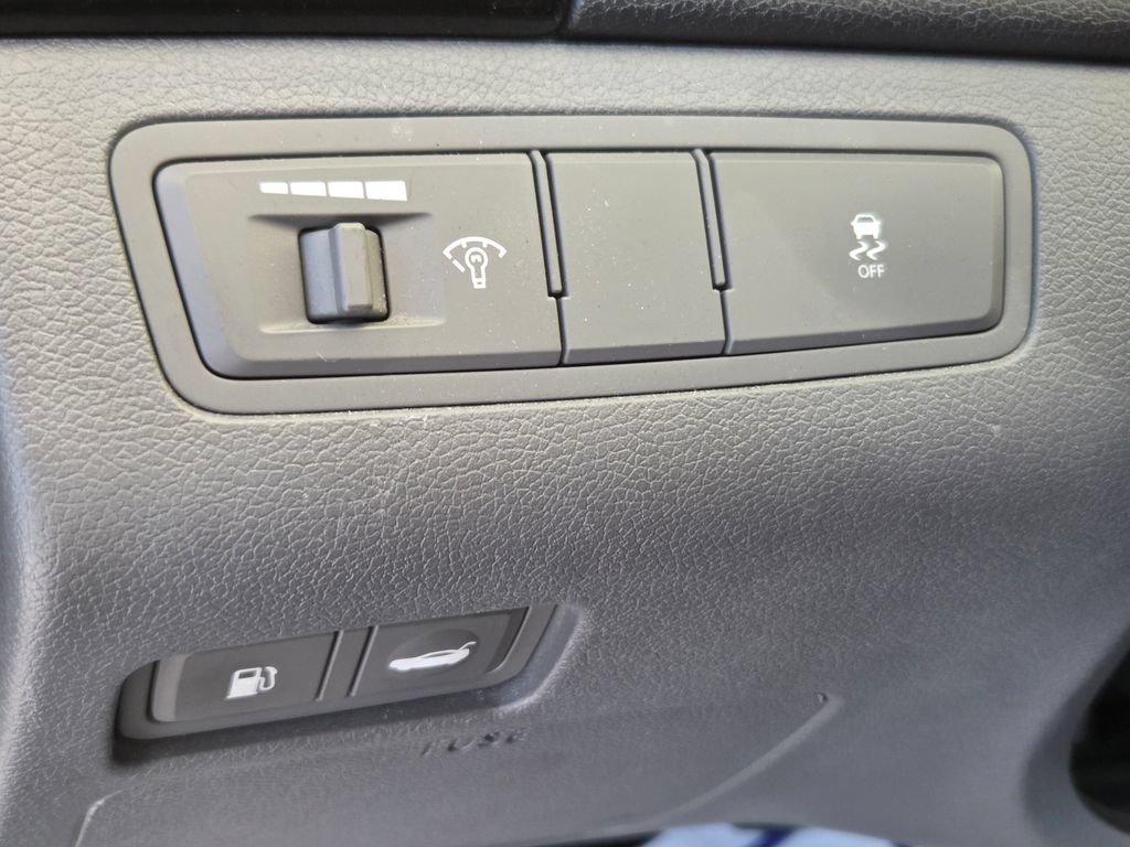 Used 2011 Hyundai Sonata Limited FWD image 30