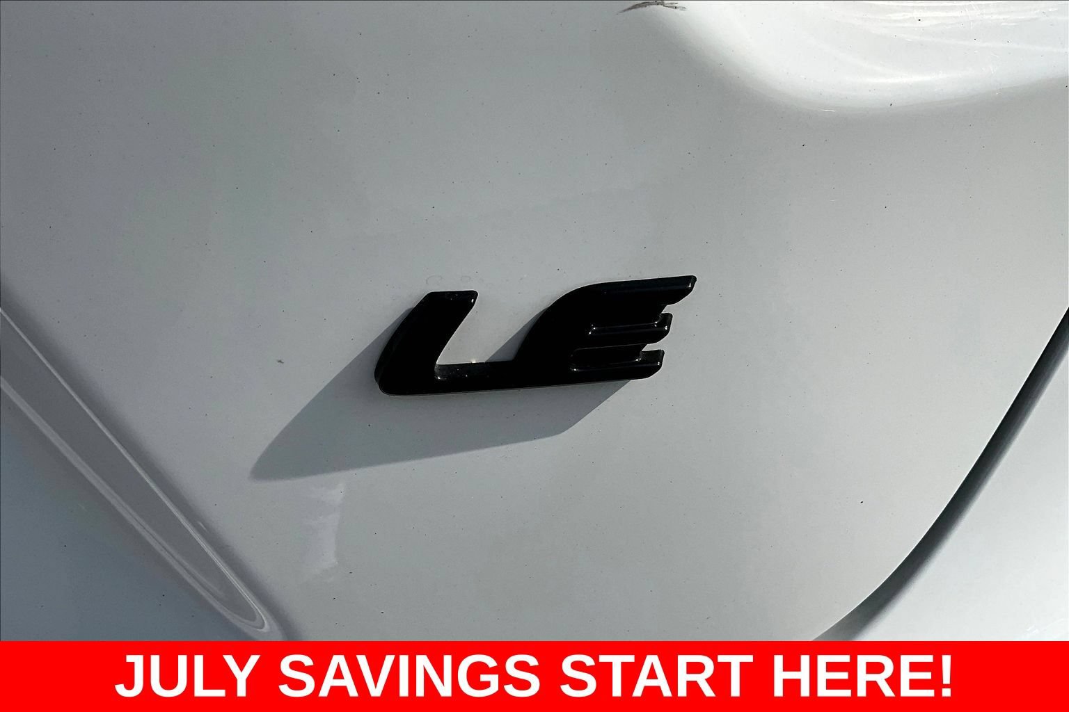 Used 2025 Toyota Corolla LE w/ LE Premium Package FWD image 31