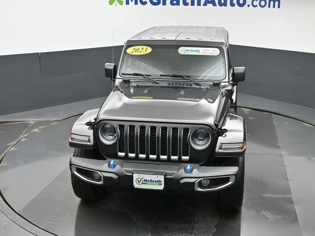 Used 2023 Jeep Wrangler Unlimited Sahara image 23