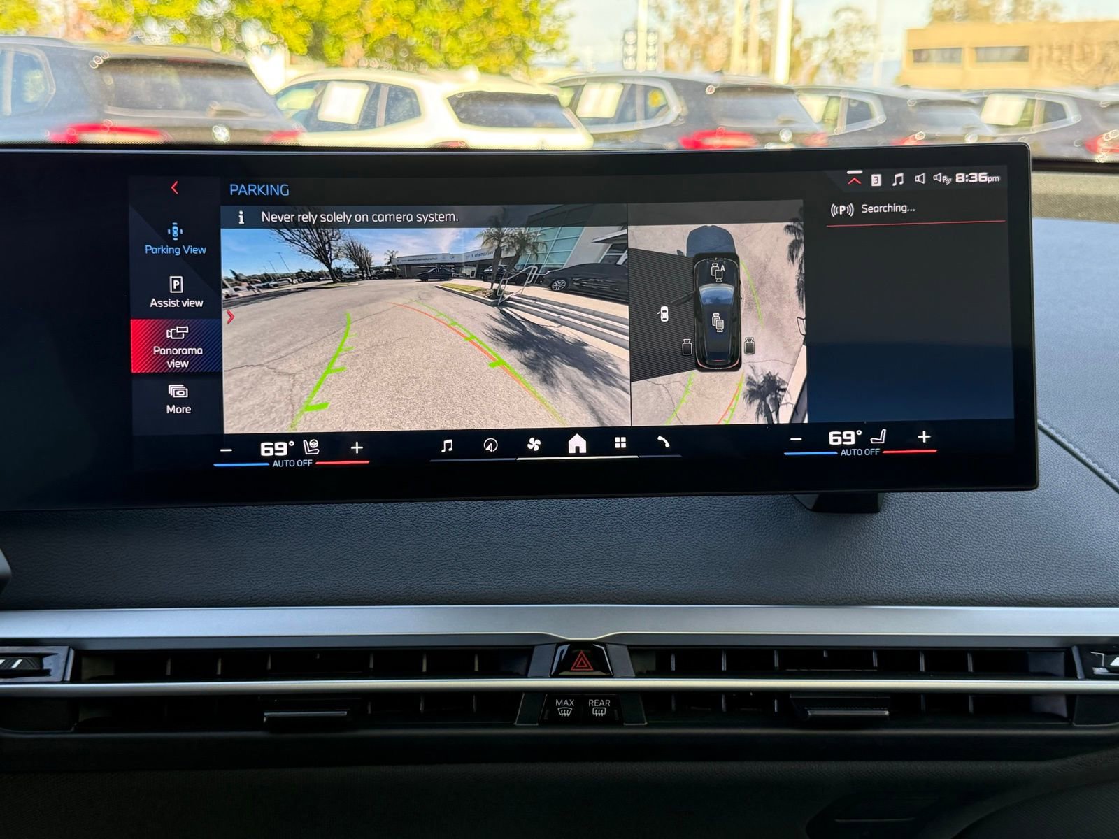 Used 2025 BMW iX M60 image 32