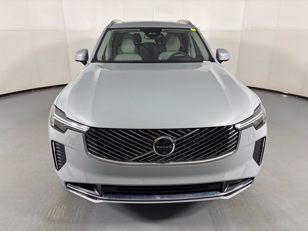 New 2026 Volvo XC90 T8 Ultra w/ Protection Package Premier AWD/4WD image 2