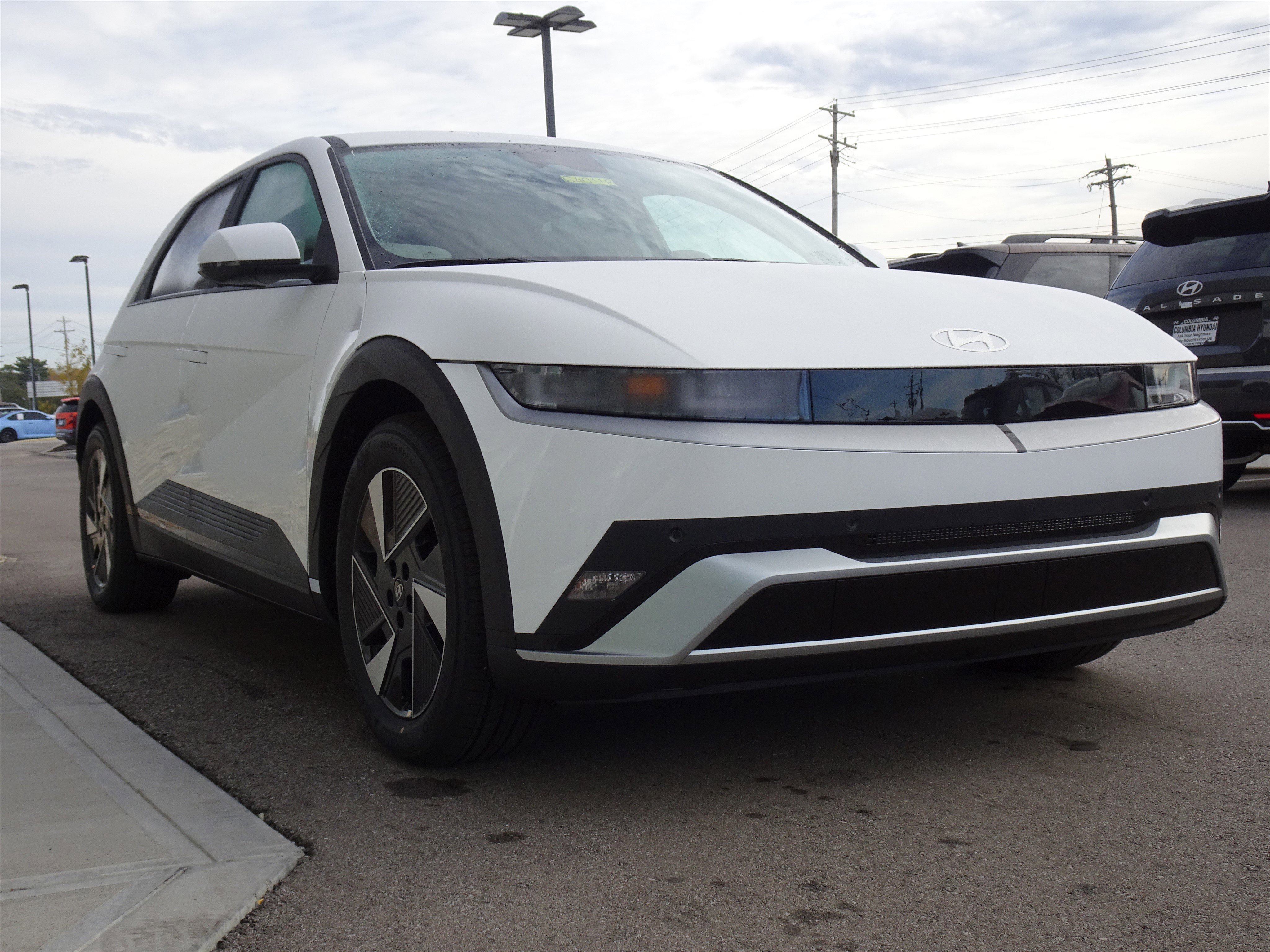 New 2026 Hyundai Ioniq 5 SEL image 7