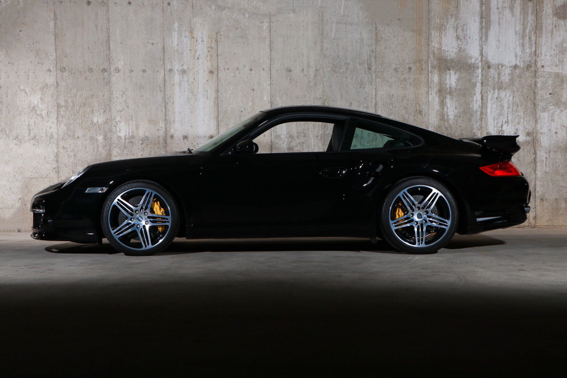 Used 2008 Porsche 911 Turbo AWD/4WD image 12
