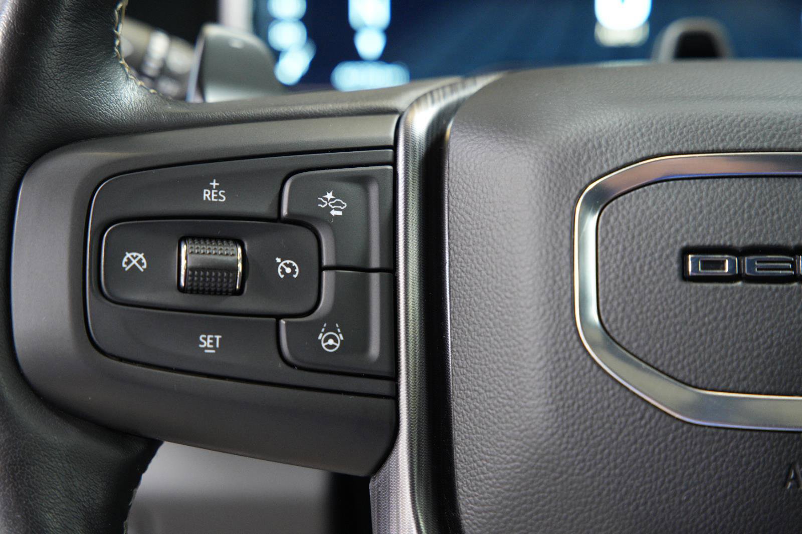 Used 2023 GMC Sierra 1500 Denali Ultimate image 41