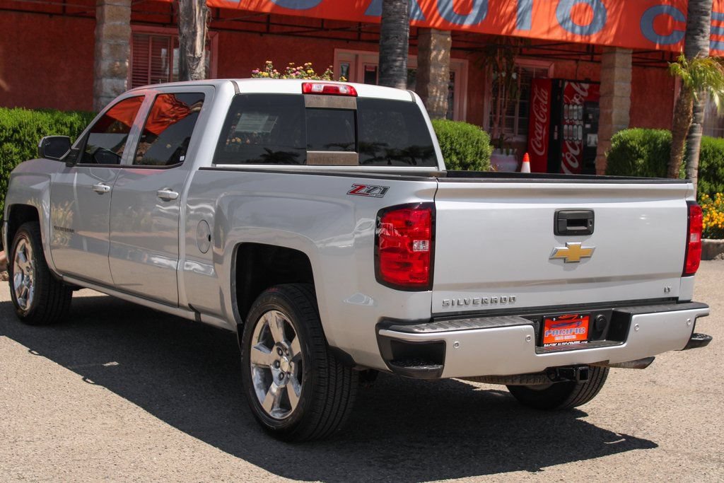 Used 2017 Chevrolet Silverado 1500 LT w/ All Star Edition AWD/4WD image 6