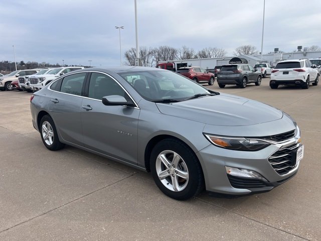 Used 2024 Chevrolet Malibu LT