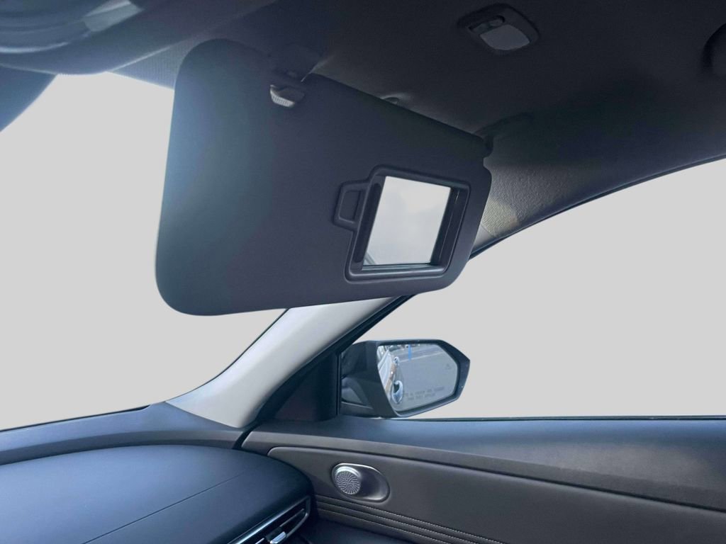 Used 2023 Hyundai Elantra SEL w/ Convenience Package image 31