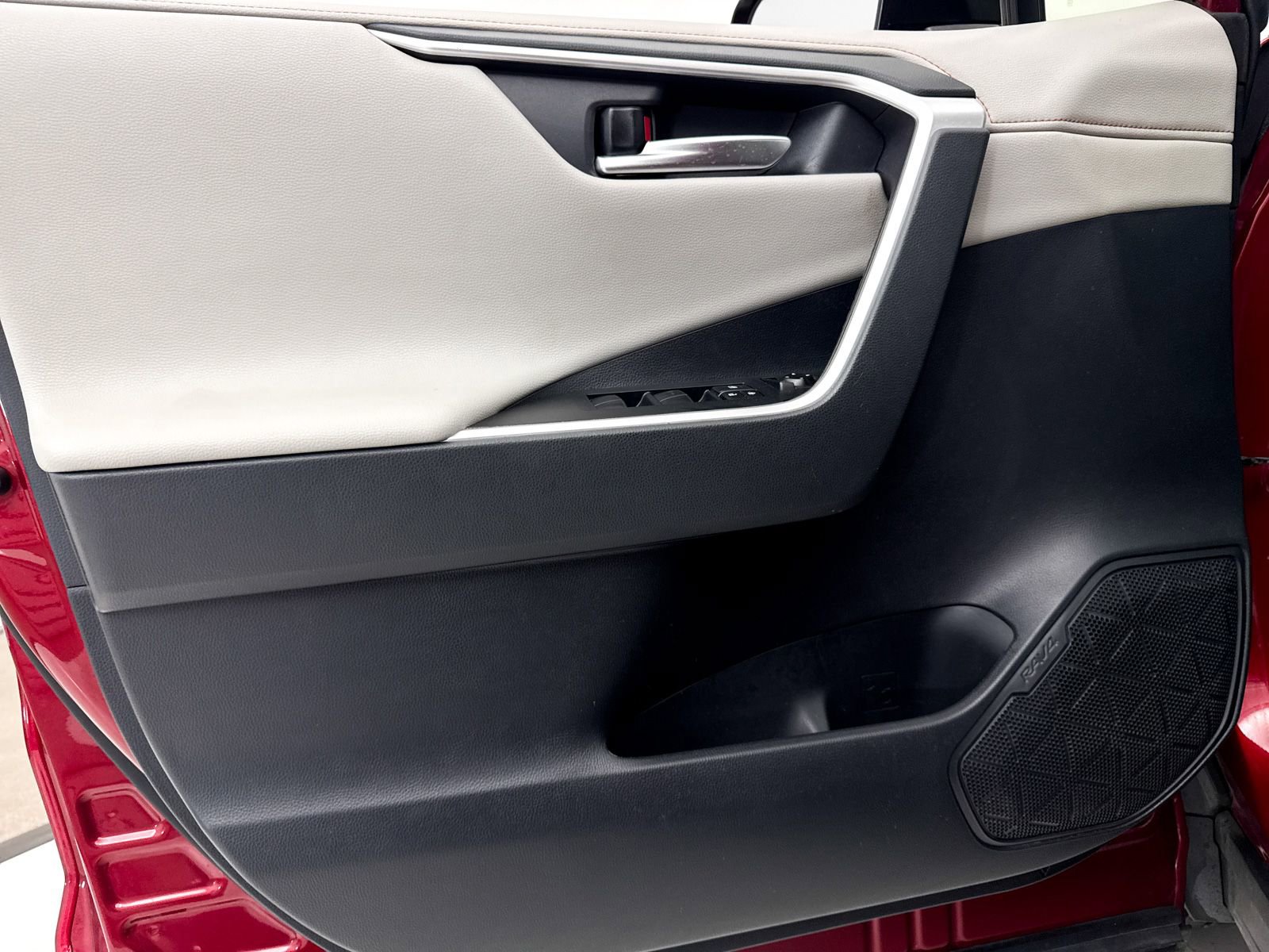 Used 2019 Toyota RAV4 Adventure w/ All Weather Liner Package image 29