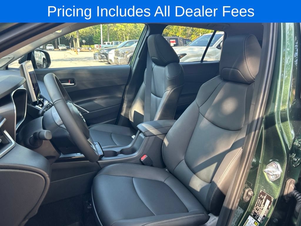 New 2026 Toyota Corolla Cross XLE w/ Convenience Package FWD image 3