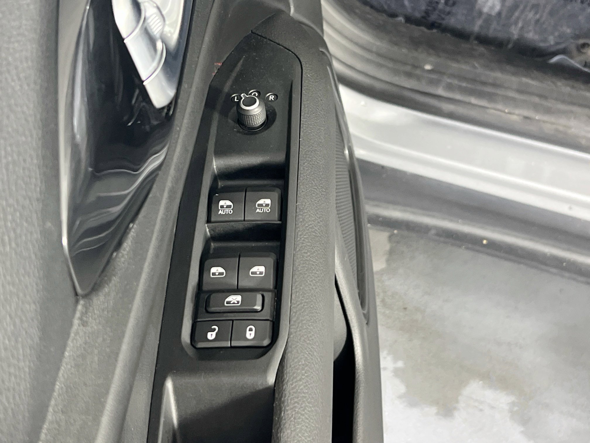 Used 2022 Jeep Compass Trailhawk image 17