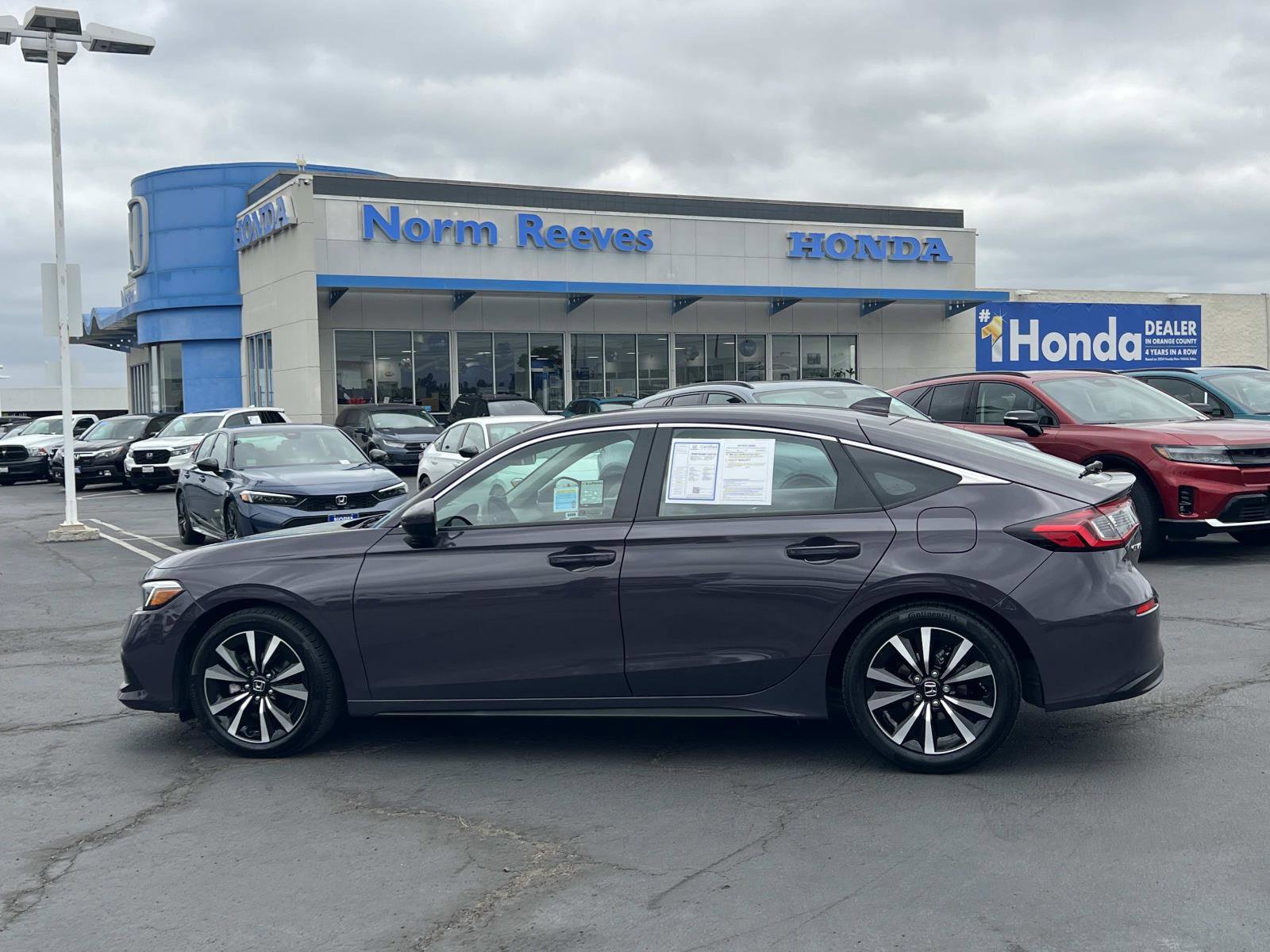 Certified 2024 Honda Civic EX-L image 2