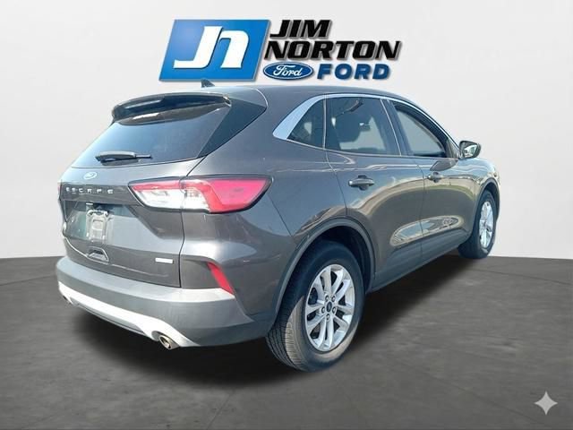 Used 2020 Ford Escape SE FWD image 10
