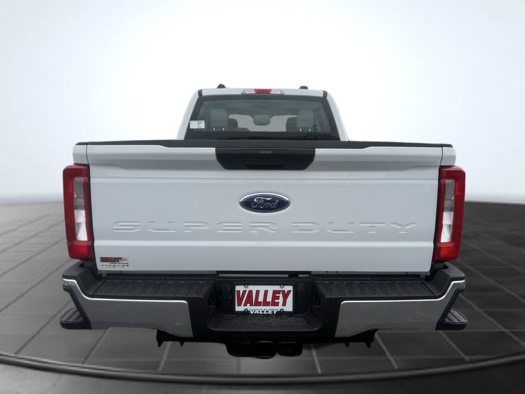 New 2026 Ford F350 XL AWD/4WD image 4