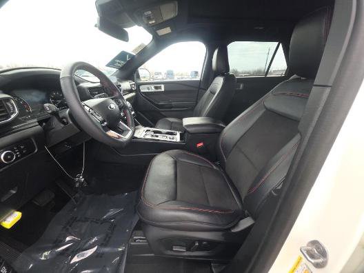 Used 2023 Ford Explorer ST-Line image 8