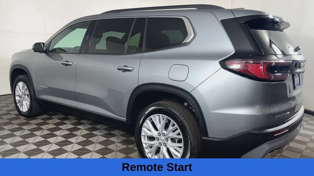 Used 2026 GMC Acadia Elevation w/ Elevation Premium Package FWD image 9