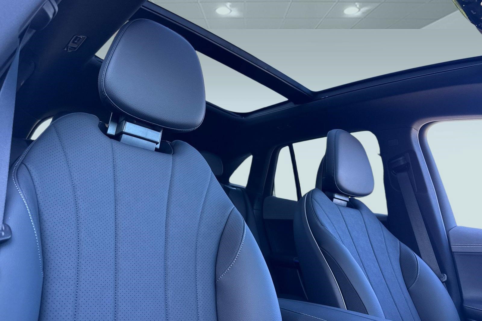 New 2027 Mercedes-Benz EQE 320 4MATIC SUV image 23